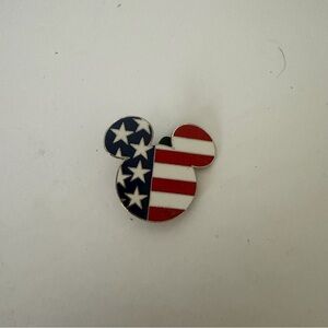 Disney Trading Pin Mickey Mouse American Flag - Stars & Stripes Official 2002